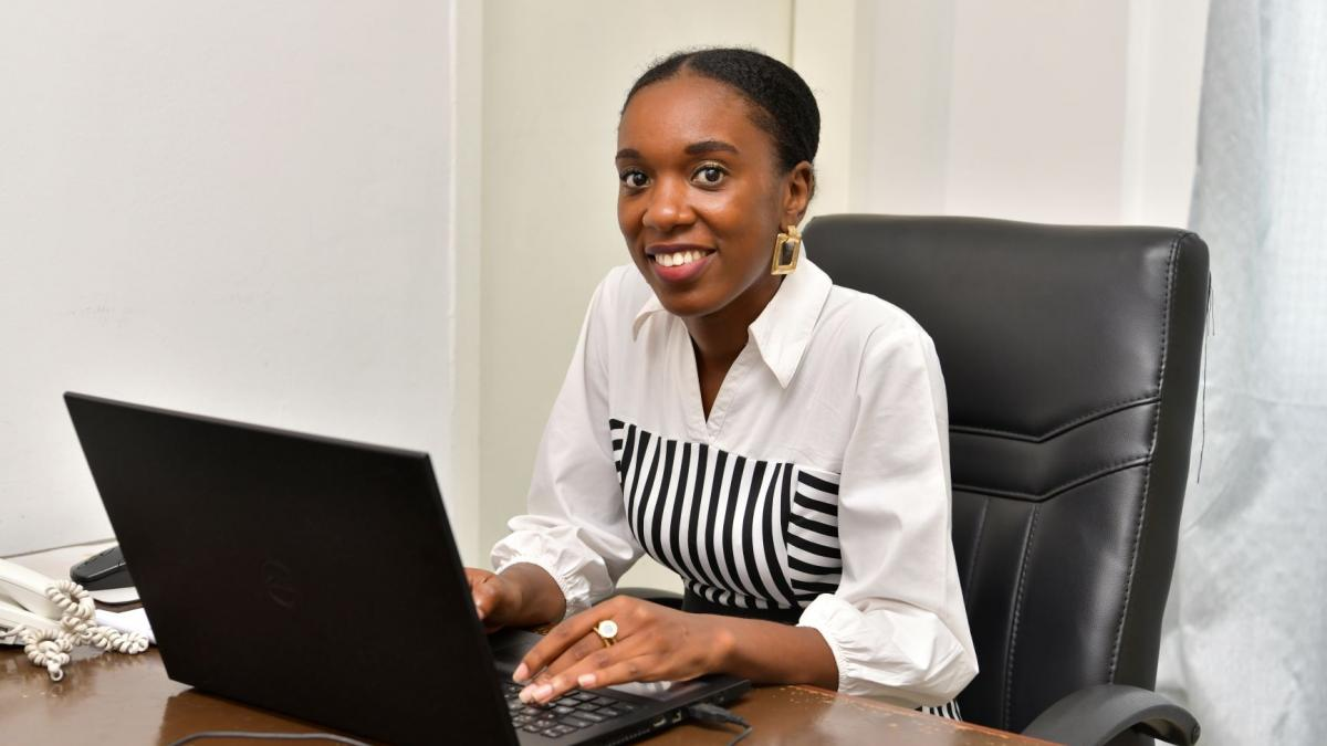 A day with Eunice Masuaku, Qualitative specialist